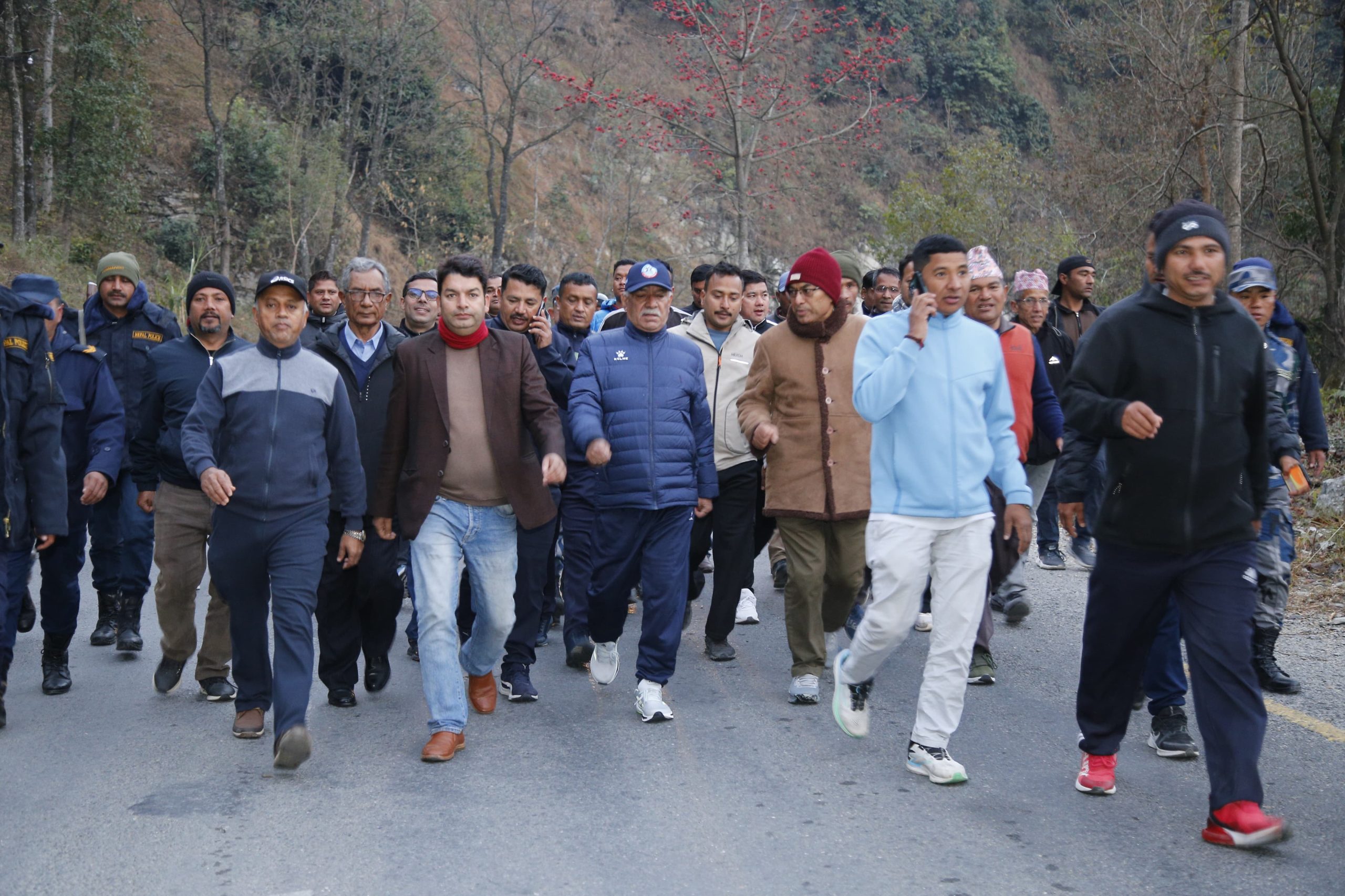 तातोपानी कुण्डको संरक्षण आवश्यकः प्रचण्ड