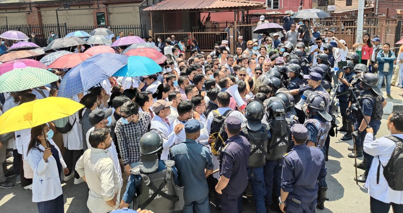 सरकार र आन्दोलनरत आवासीय चिकित्सकबीच चारबुँदे सहमति