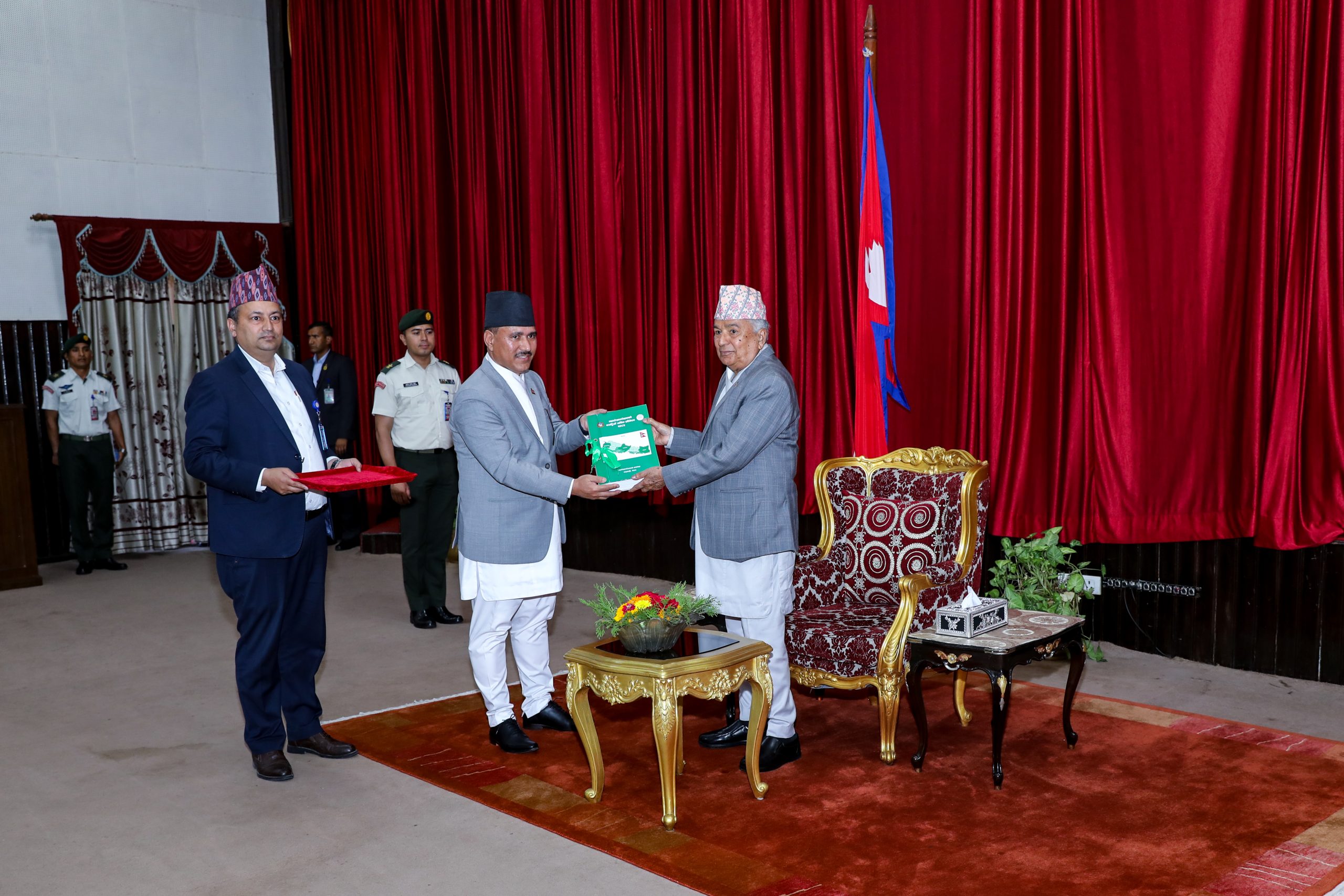 सरकारी कारोबारमा हरेक वर्ष बेरुजु बढ्दै जानु सुशासनका लागि चुनौतीपूर्णः राष्ट्रपति