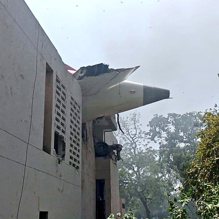 दिल्लीस्थित नेपाली दूतावासले भन्यो-‘एयर इण्डियाको दुर्घटनाग्रस्त विमानमा नेपाली छैनन्’