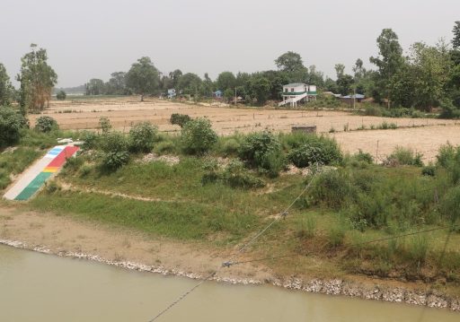 बाढीको डरले बसाइ सर्न थाले कुतियाकवरबासी
