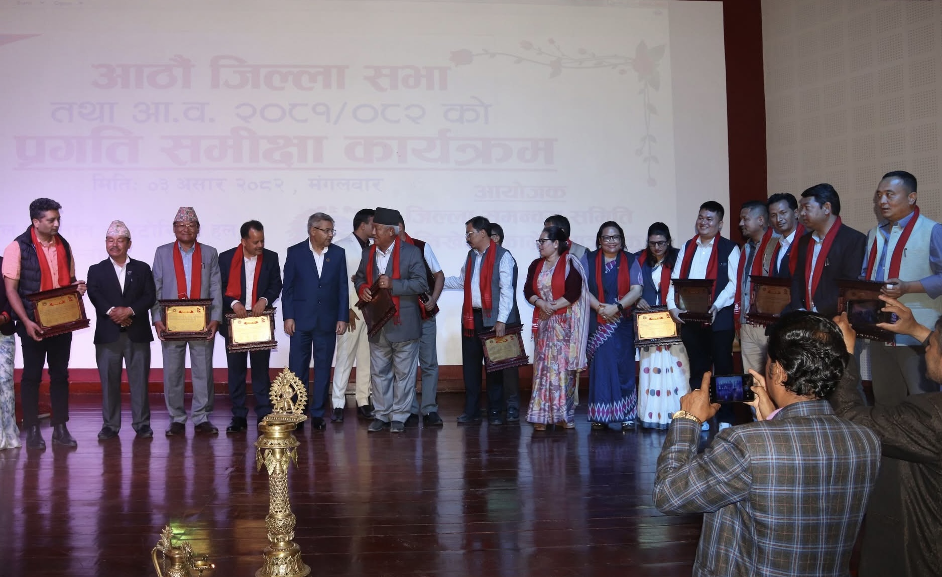 काभ्रेका १३ वटै स्थानीय तहलाइ सम्मान
