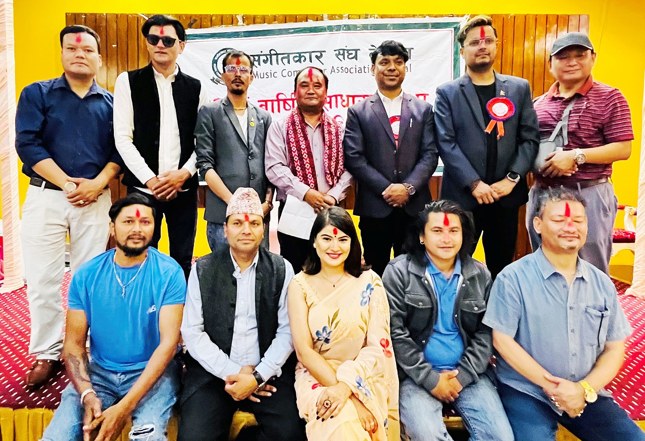 संगीतकार संघ नेपालको अध्यक्षमा अष्ट लामा, एक मात्र महिला सदस्य बबिना भट्टराईसहित सबै निर्विरोध