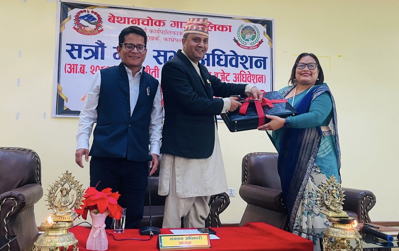 एक वर्षमा ३ सय ७२ किलोमिटर सडक मर्मत, नीति तथा कार्यक्रममा ‘कृषि र पशुपालन’लाई प्राथमिकता