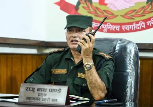 काठमाडौंका महानगर प्रहरी प्रमुख राजु नाथ पाण्डे ६ महिनाका लागि निलम्बित