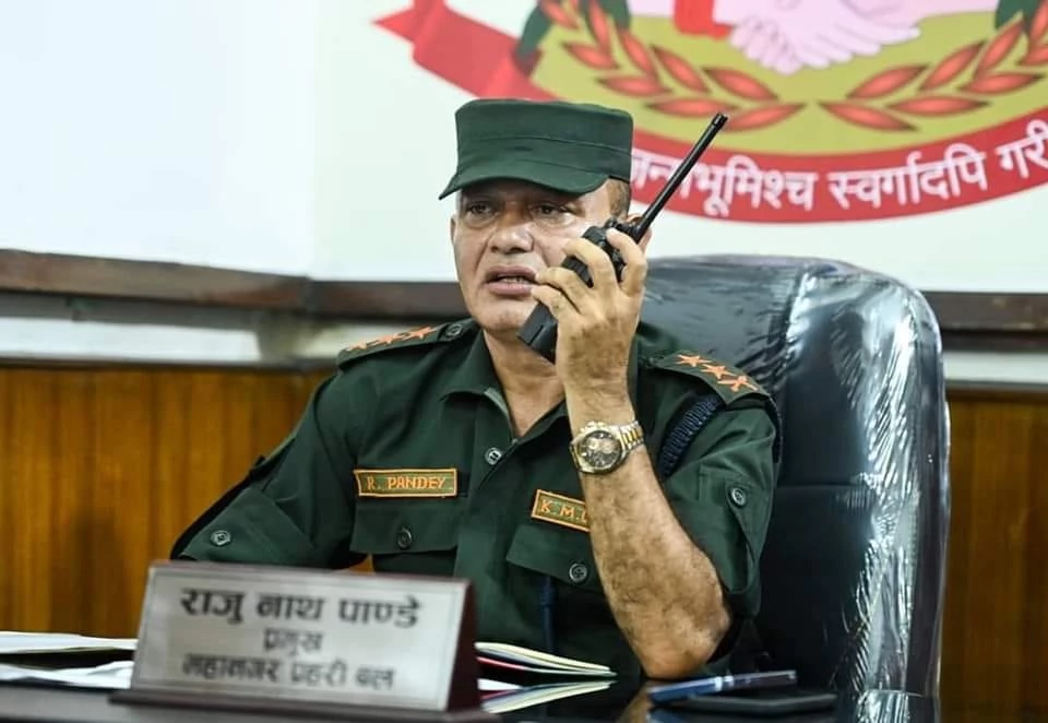 काठमाडौंका महानगर प्रहरी प्रमुख राजु नाथ पाण्डे ६ महिनाका लागि निलम्बित