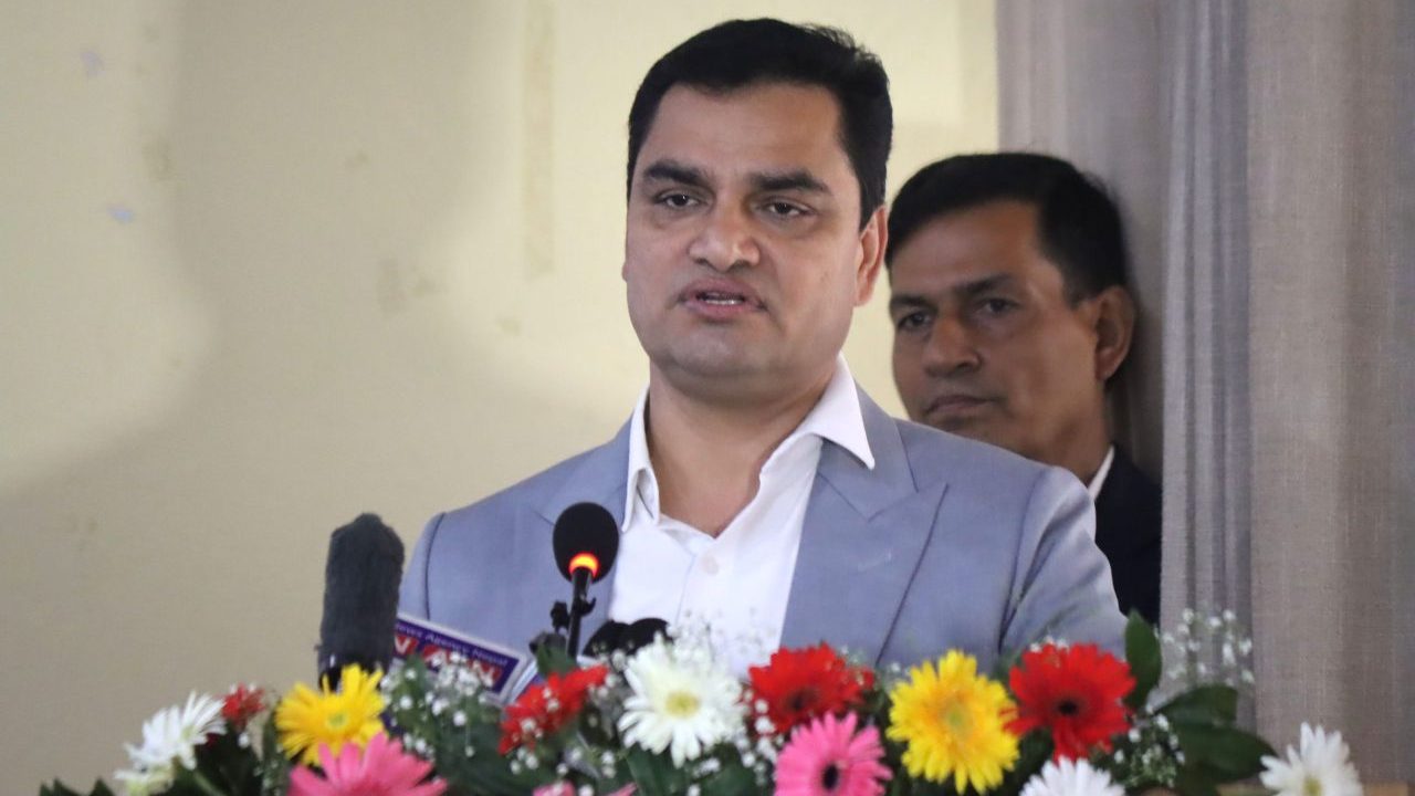 स्वास्थ्य मन्त्री पौडेलको एक वर्ष : दातृ निकायको सहयोग कटौतीले चुनौती