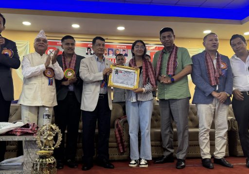 काभ्रेबाट एस.ई.ईमा उत्कृष्टलाइ नेविसंघले गर्यो सम्मान