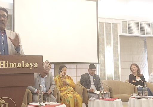 वैदेशिक रोजगारीमा ठगी गर्नेलाई कानुनी दायरामा ल्याइनेछः मन्त्री भण्डारी