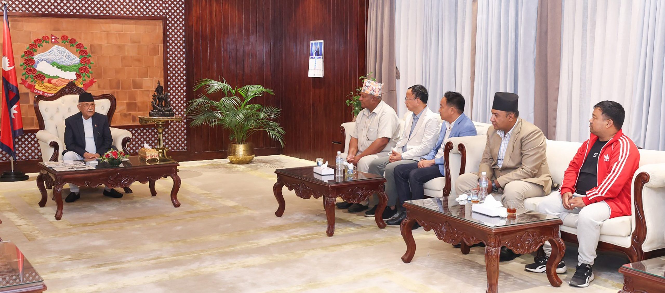 प्रधानमन्त्रीद्वारा सूर्यविनायकमा नयाँ रङ्गशाला बनाउने विषयमा छलफल