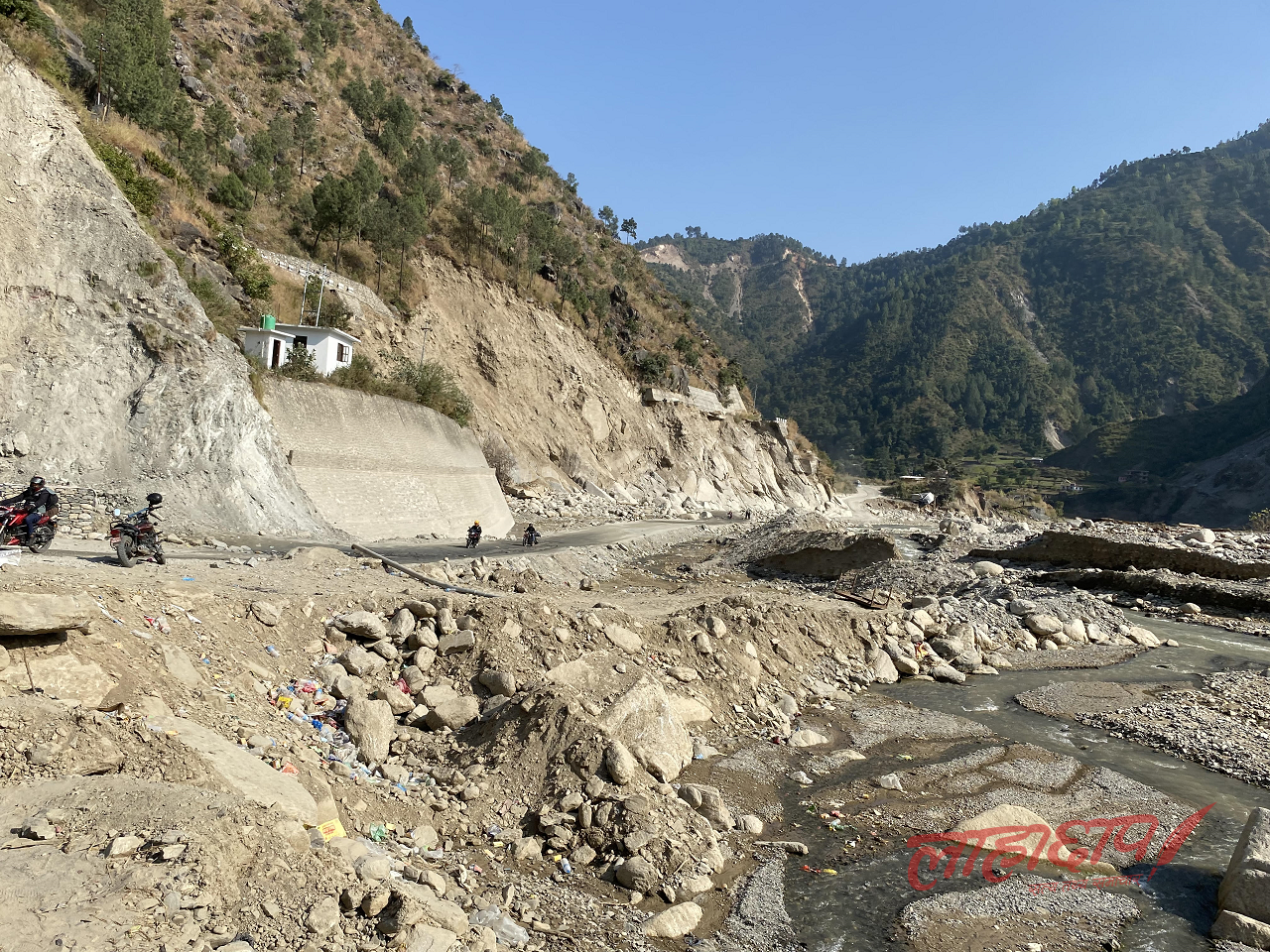 सरकारले बाढीबाट क्षतिग्रस्त बिपी राजमार्ग पुनःस्थापना गर्न जापान सरकारको अनुदान स्वीकार गर्ने