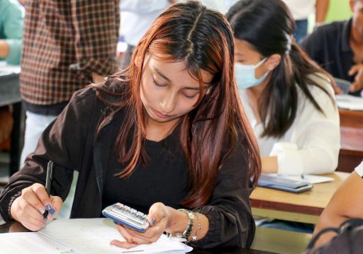 इन्जिनियरिङ पढ्ने विद्यार्थीहरुकाे पहिलाे राेजाइमा पर्याे नेपाल इन्जिनियरिङ कलेज