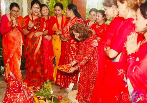 परराष्ट्रमन्त्री राणाले बूढानीलकण्ठस्थित निवासमा गौरा भित्र्याउनुभयो
