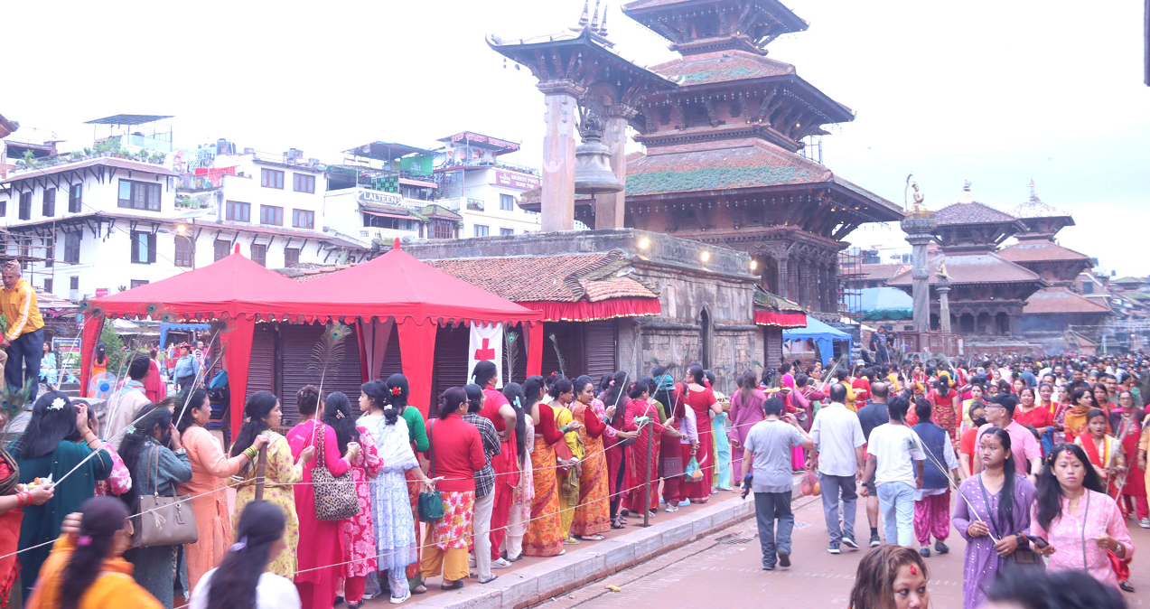आज श्रीकृष्णजन्माष्टमी : देशभरका श्रीकृष्णमन्दिरमा बिहानैदेखि भक्तजनको घुइँचो