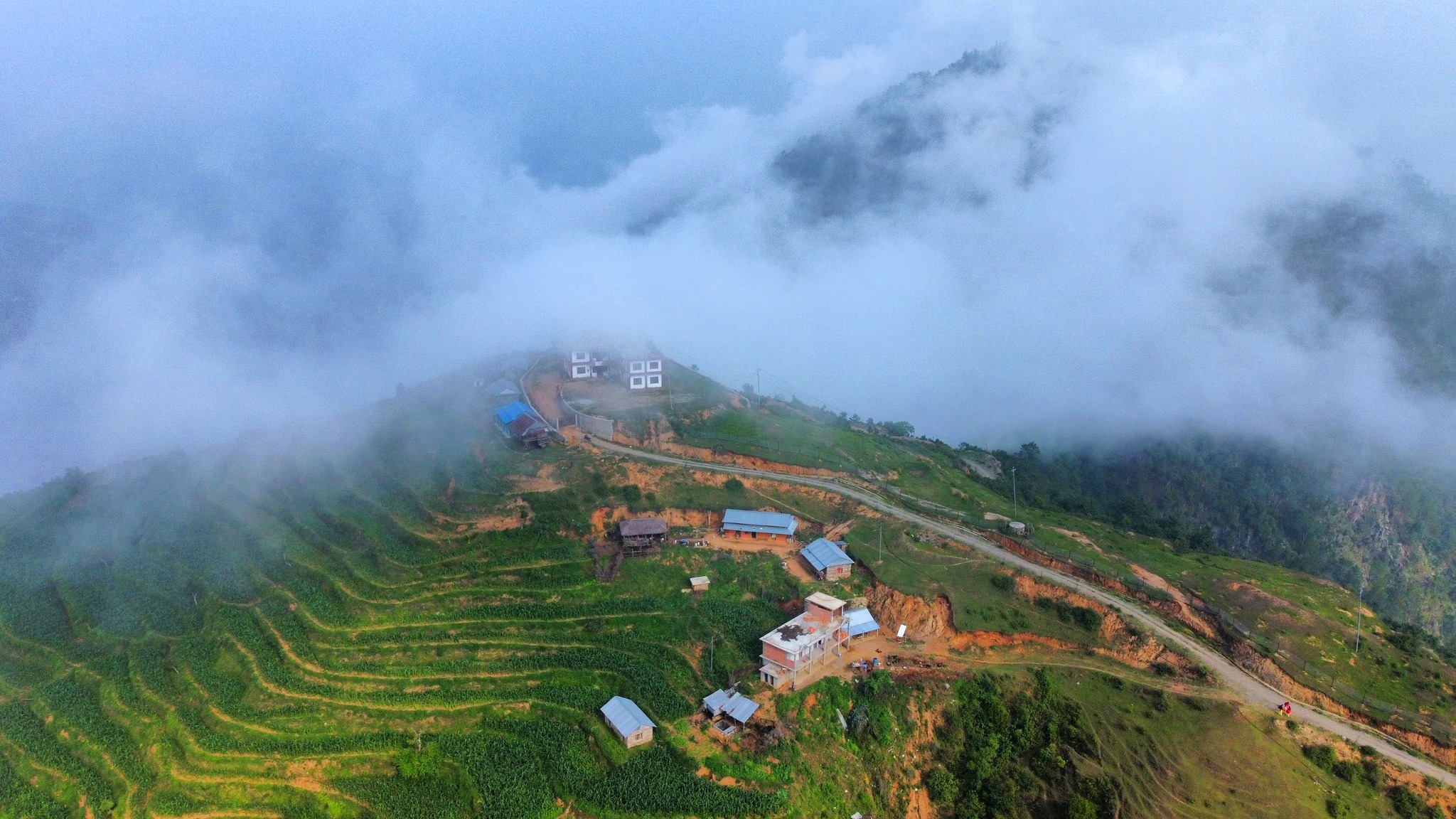 ‘जहाँ गर्मी भुल्न आउँछन् तराईवासी’