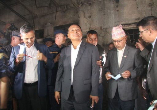 तीन मन्त्रीद्वारा सङ्घीय संसद् भवन निरीक्षण
