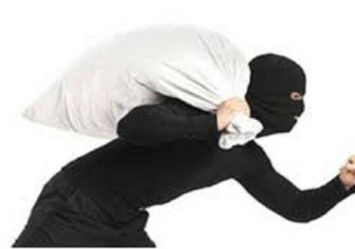 भारतबाट फर्केका यात्रु बाटोमै लुटिए
