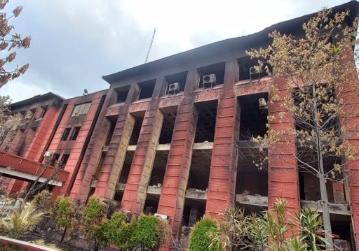 क्षतिग्रस्त स्वास्थ्य मन्त्रालय अस्थायी व्यवस्थापनका लागि ठाउँ खोज्दै