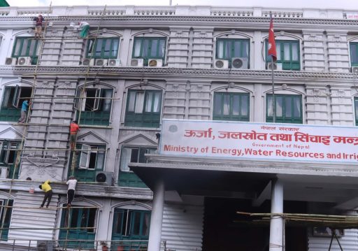चिरिच्याट्ट पारिँदै सिंहदरबार, मर्मत र रङरोगन धमाधम