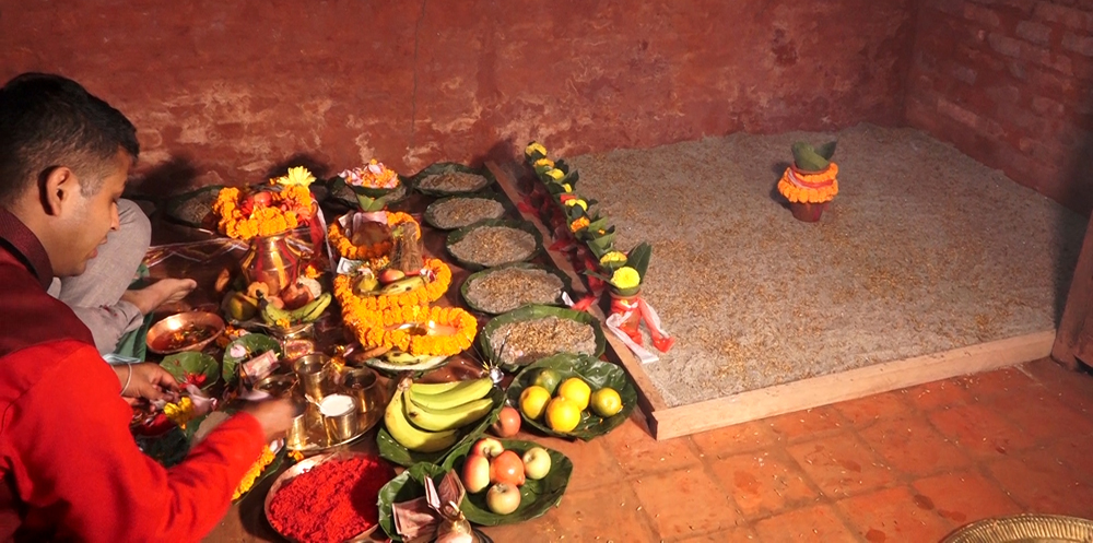 बडादसैँको रौनक सुरु, आज घरघरमा घटस्थापना गरिँदै