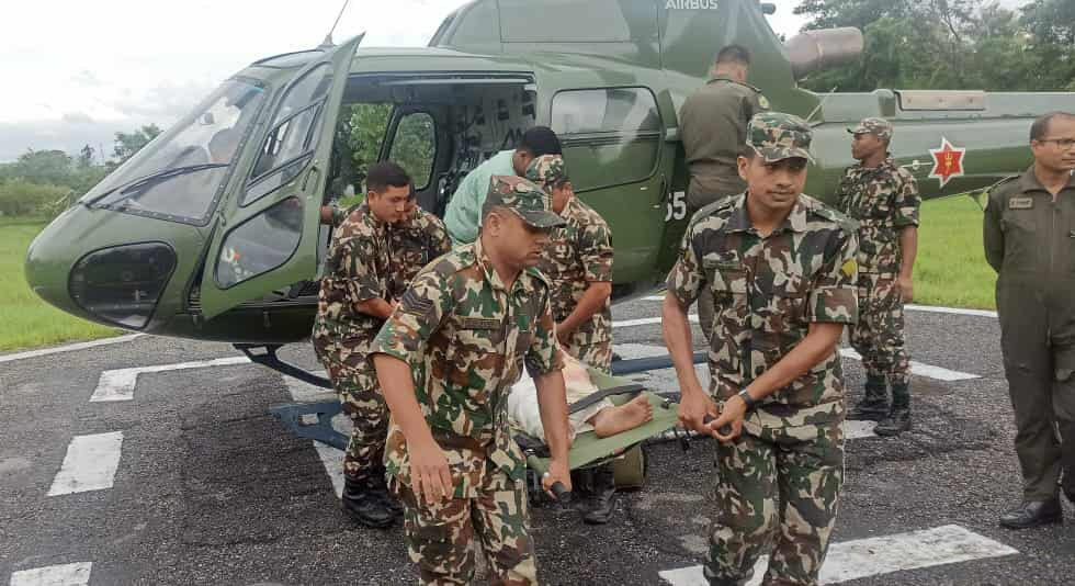 सुत्केरीसहित दुई जनाको उद्धार