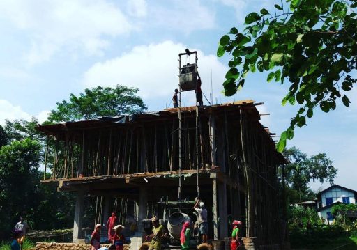 नेपालमा सिमेन्ट र आरसीसी घर बढ्दै, माटो–ढुंगाका घर घट्दै: अध्ययनले देखायो निर्माण क्षेत्रको बढ्दो कार्बन जोखिम
