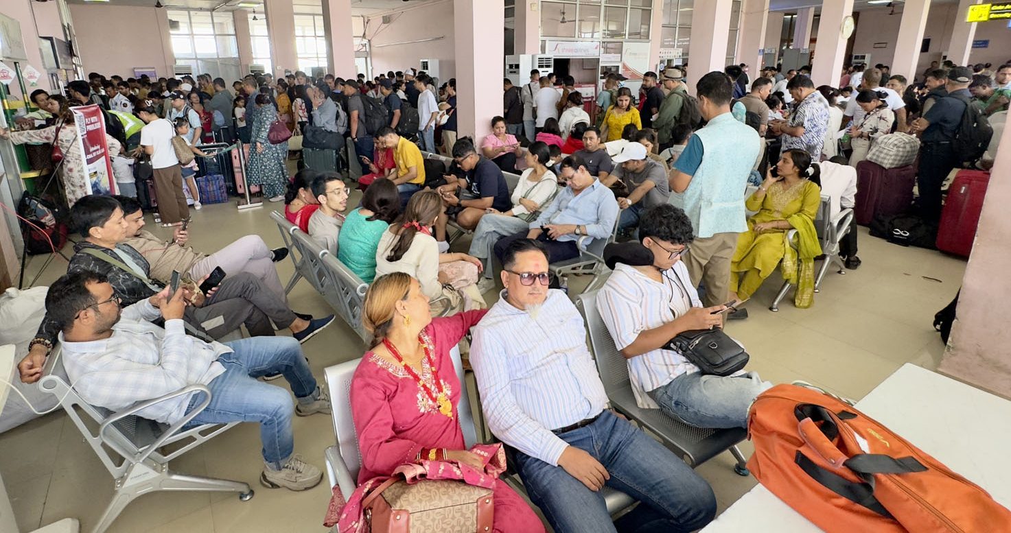 भैरहवाबाट अलपत्र यात्रु ल्याउन वायुसेवा निगमको विमान उड्यो