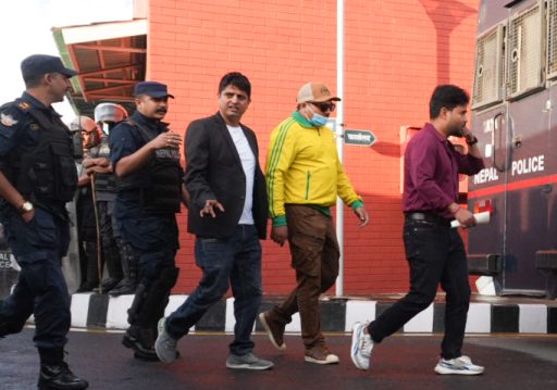 बालेन र सुधनबिरुद्द अनेरास्ववियूको जाहेरी