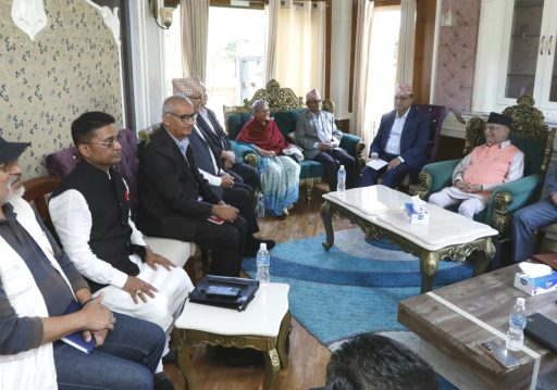 एमालेको केन्द्रीय कमिटी बैठक बस्दै