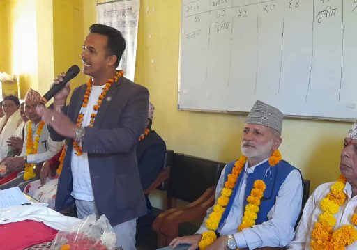 तलबभत्ताको रकम सामाजिक सेवामा खर्चिदैँ फलेवासका वडाध्यक्ष