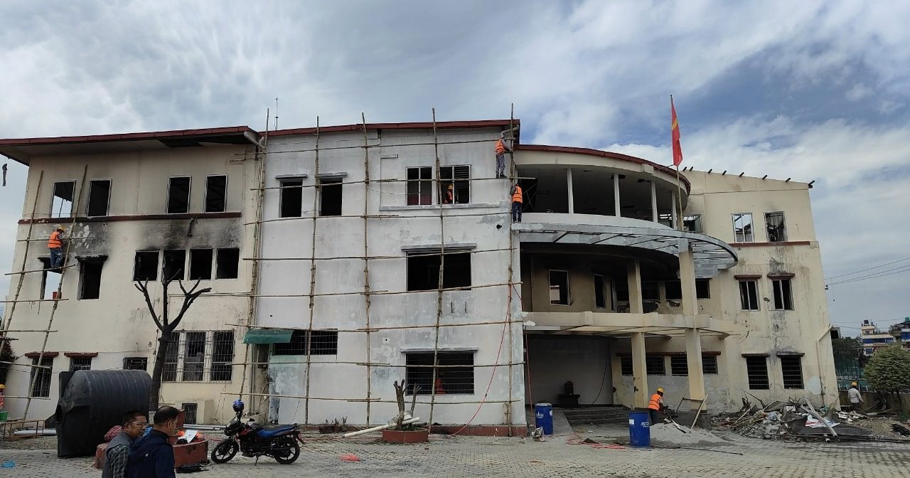 एमाले केन्द्रीय कार्यालय भवनको मर्मत सुरु