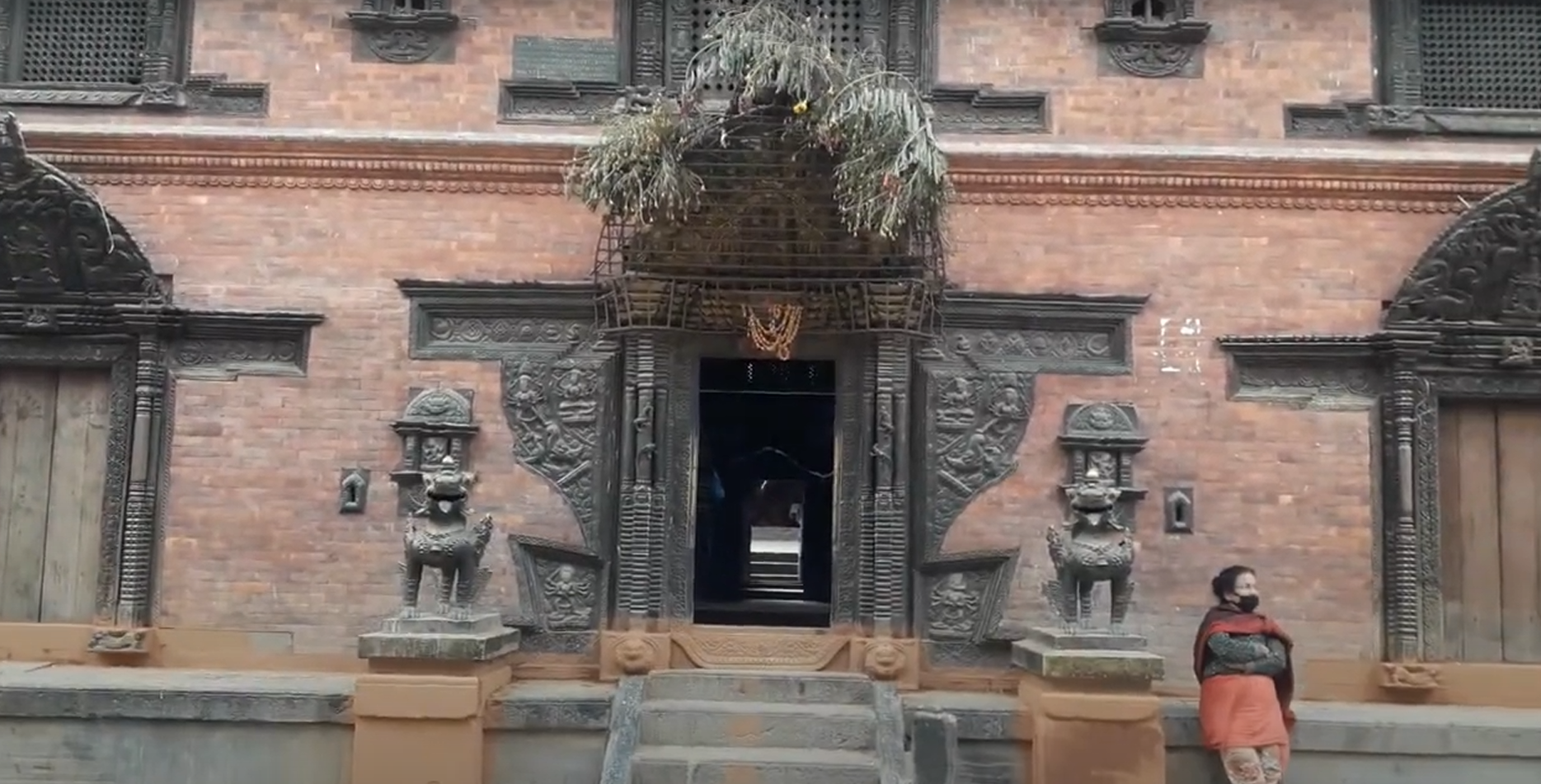 कोजाग्रत पूर्णिमाका दिन राष्ट्रप्रमुख नवदुर्गा दर्शनका लागि  भक्तपुर जाने परम्परा ताेडियो, राष्ट्रपति पौडेलको दर्शन कार्यक्रम स्थगित