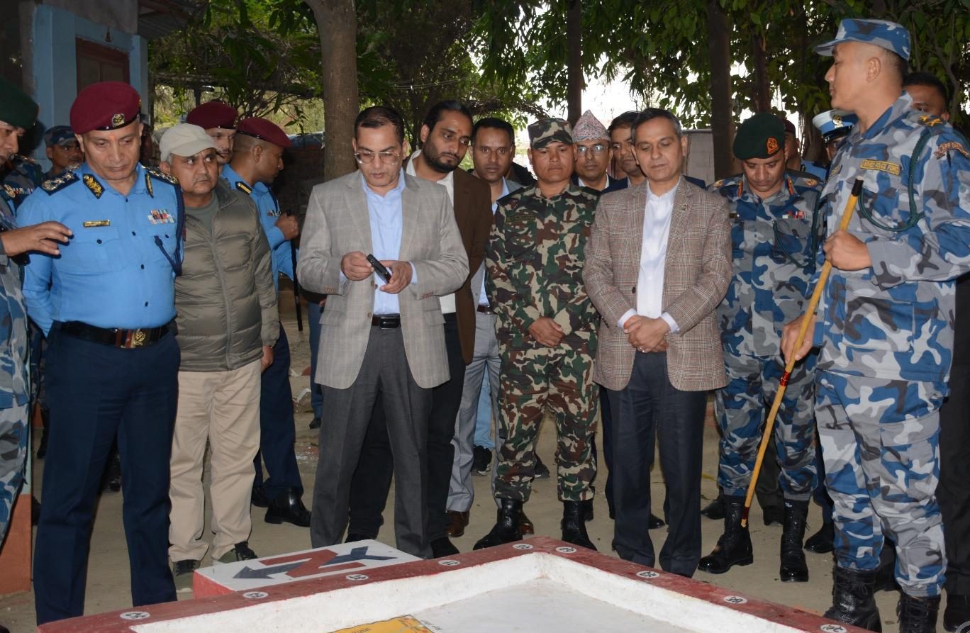 सीमाबाट हुने अवान्छित गतिविधि र राजस्व चुहावट नियन्त्रण गर्न गृहमन्त्रीको निर्देशन