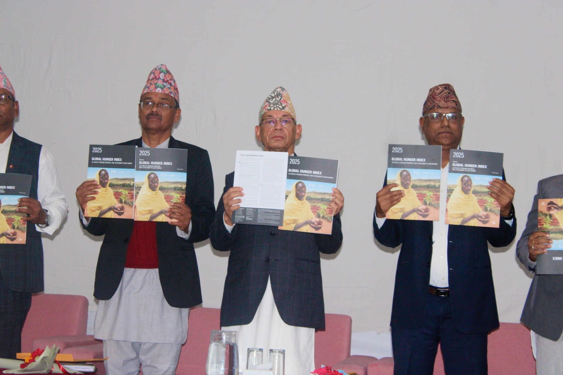 नेपालमा अहिले पनि हरेक आठ जनामा एक जना भोकैः  ५.२ प्रतिशत जनसङ्ख्या गम्भीर भोकमरीको समस्यामा