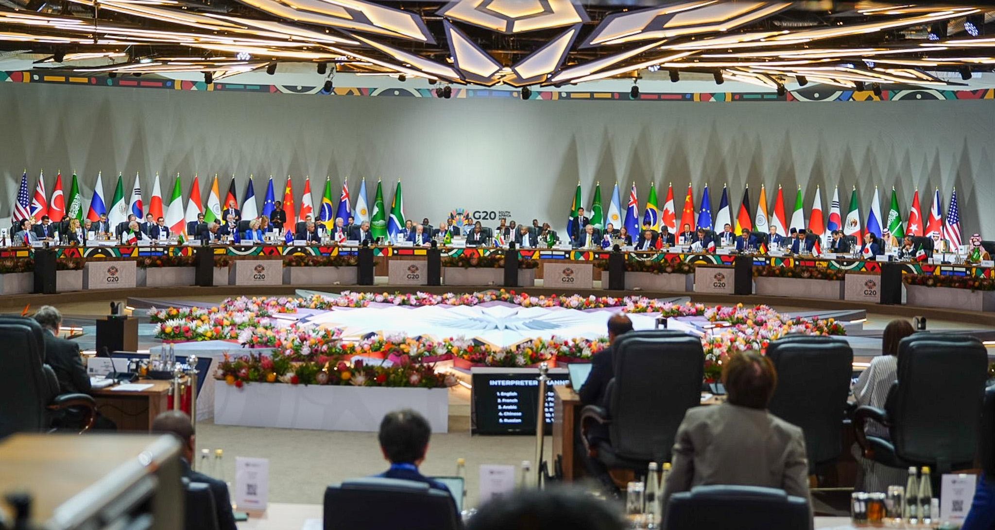 दक्षिण अफ्रिकाद्वारा जी–२० को नेतृत्व अमेरिकालाई हस्तान्तरण