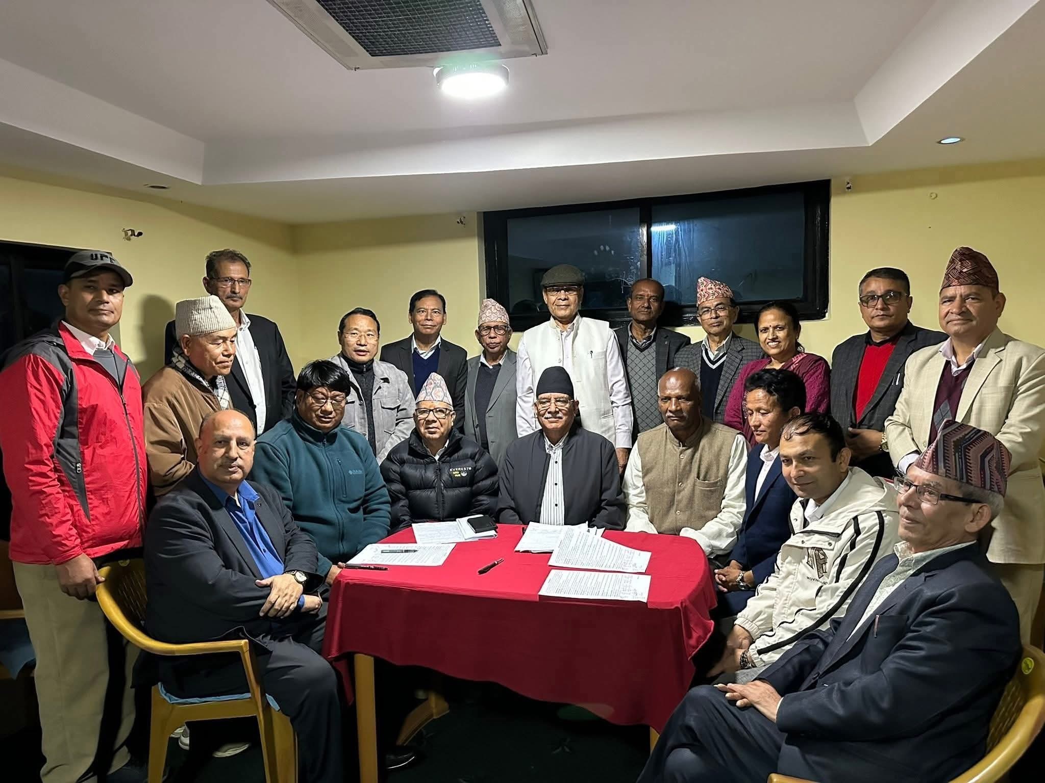 आठ पार्टीबीच कात्तिक १९ गते एकता हुने