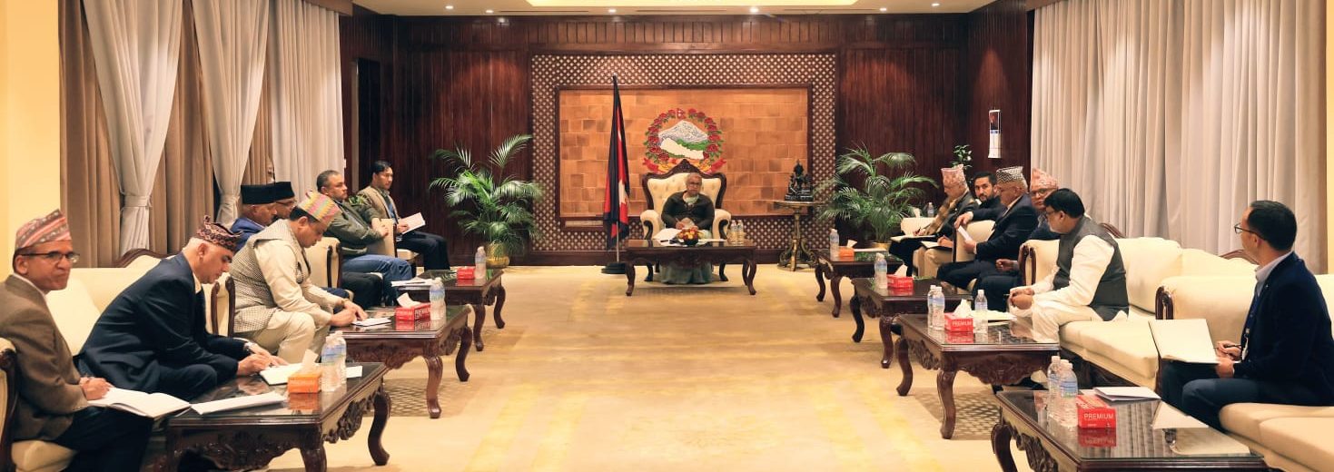 प्रधानमन्त्रीसँग सातै प्रदेशका मुख्यमन्त्रीको बैठक सुरु