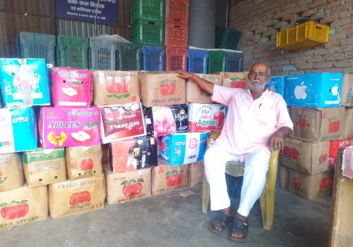 कर्णालीको स्याउ ‘ब्राण्डिङ’ गर्दै प्रेमलाल