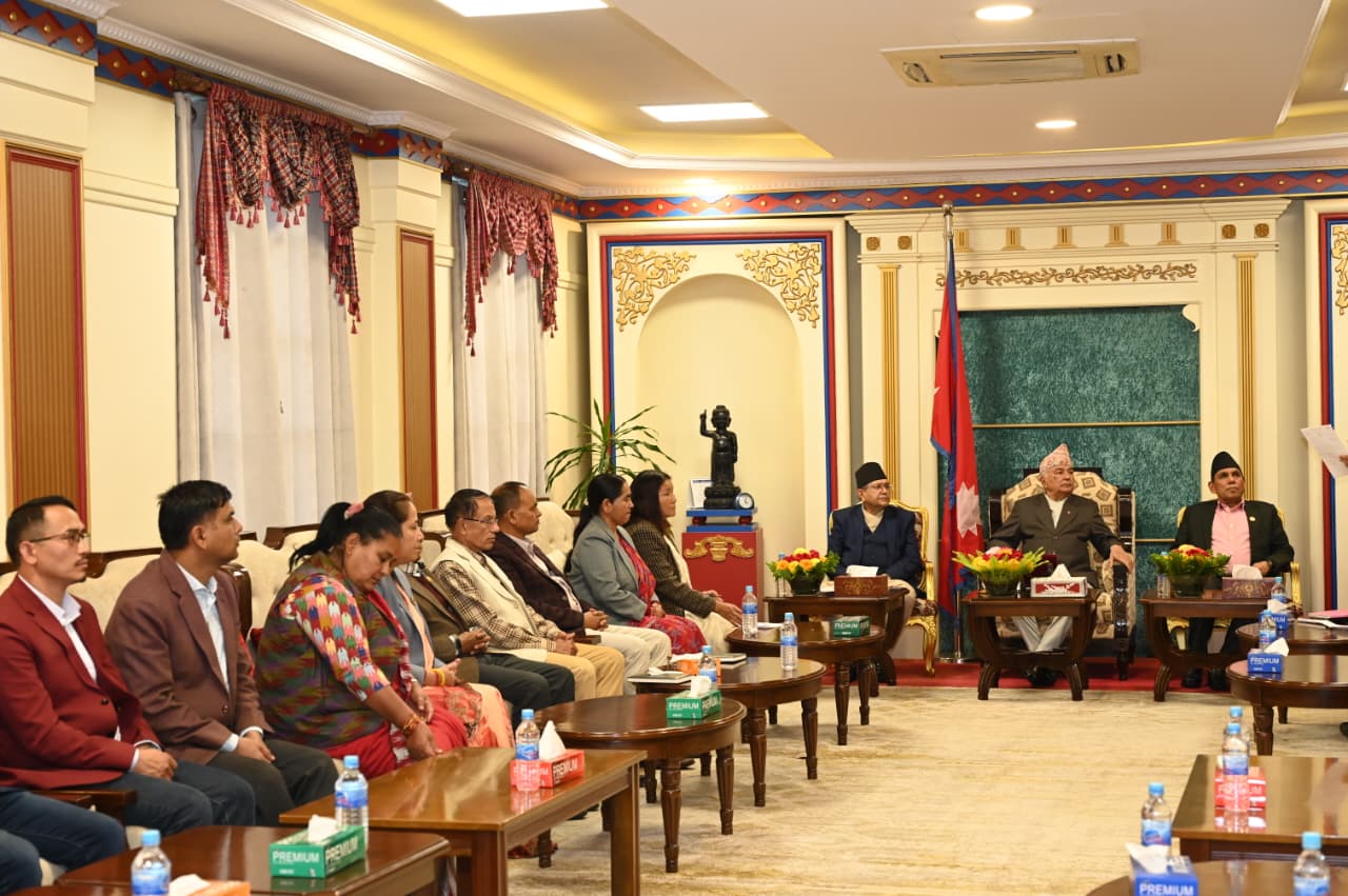 लोकतन्त्र द्वन्द्वमा होइन संवादमा बलियो हुन्छः राष्ट्रपति पौडेल