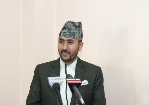 दुःख र सङ्घर्षमा पनि खुसी हुन सकियो भने जीवनभरका धेरै समय दुःख हुँदैनः मन्त्री खरेल