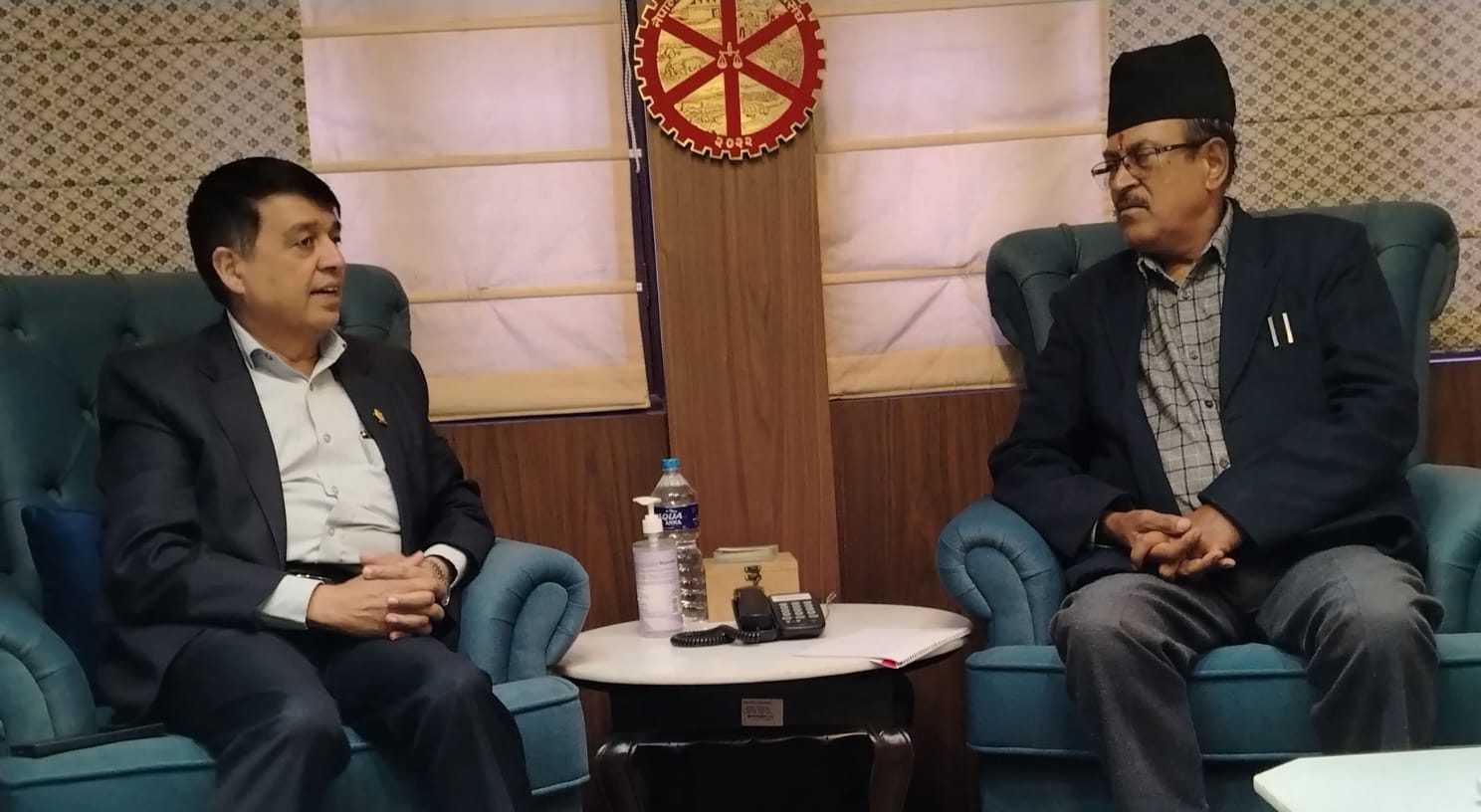 सुरक्षित व्यावसायिक वातावरण सुनिश्चित गर्न माग