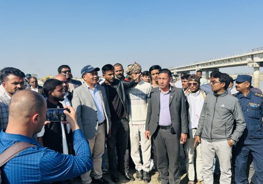 कमला पुल निर्माण तीव्र गतिमा अघि बढाउने मन्त्री घिसिङको प्रतिबद्धता