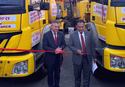 काठमाडौँका खाल्डाखुल्डी तत्काल पुर्न सडक एम्बुलेन्स र मोबाइल एप सञ्चालनमा